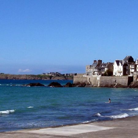 Spacious Apt Near The Sea In Saint-Malo Zewnętrze zdjęcie
